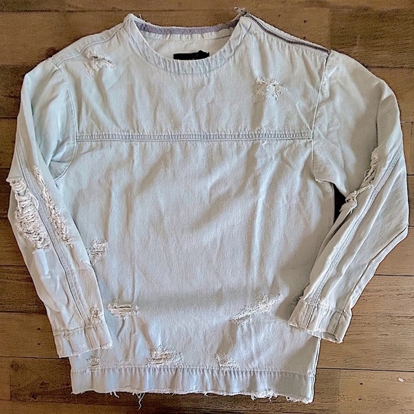 ZARA DENIM DISTRESSED LONG SLEEVE LIGHT WASH TOP UNISEX - Picture 1 of 7